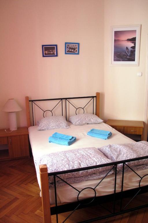 Colors Guest House Budapest Budapeste Quarto foto